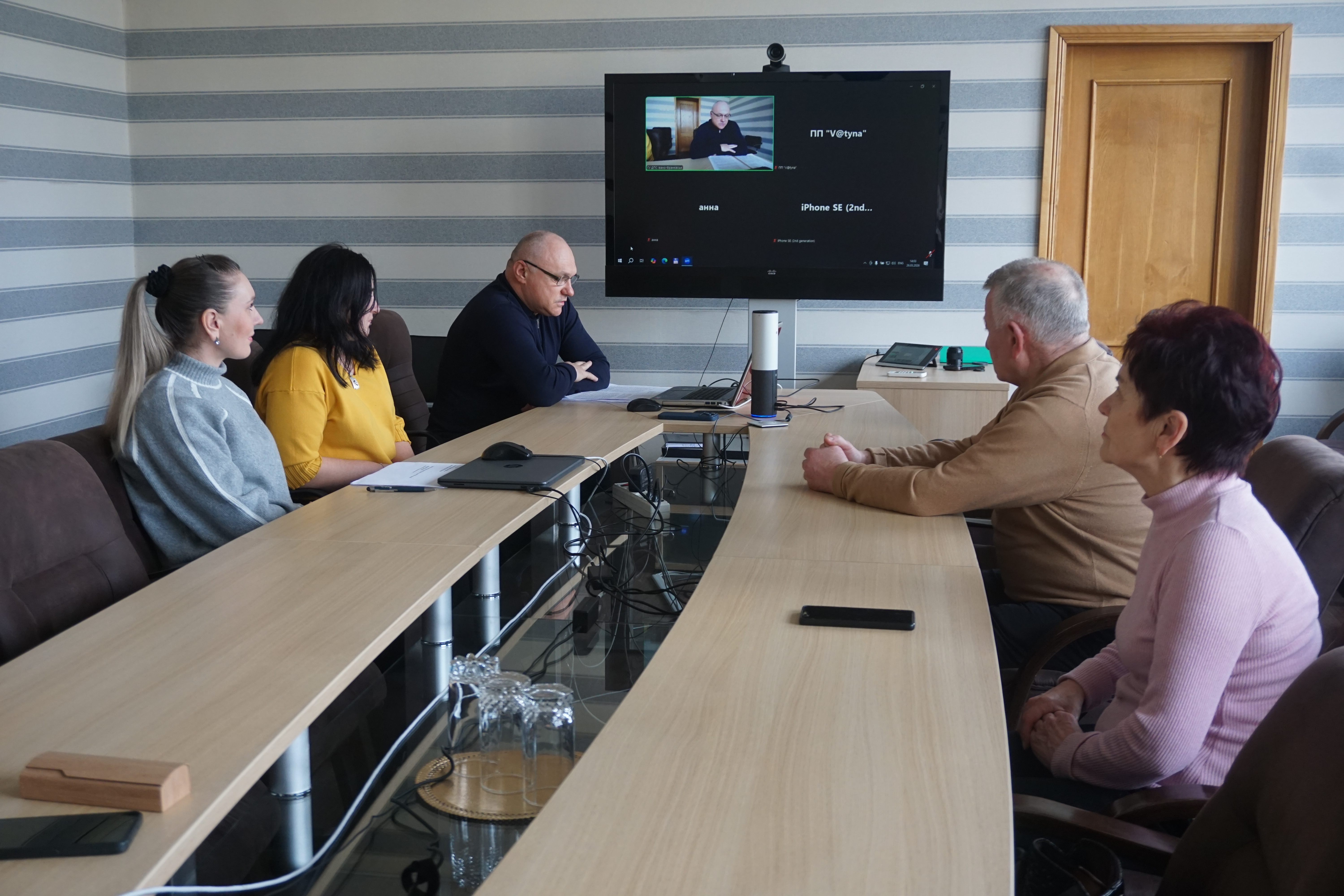 СМКОР без запитань: під час зустрічі податківці Івано-Франківщини пояснили платникам причини блокування податкових накладних