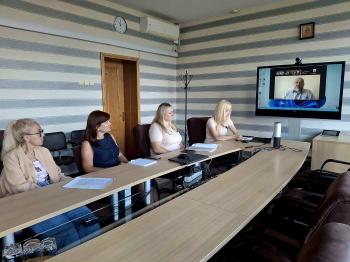 Грантоотримувачам Прикарпаття роз'яснили актуальні питання оподаткування та застосування податкових сервісів